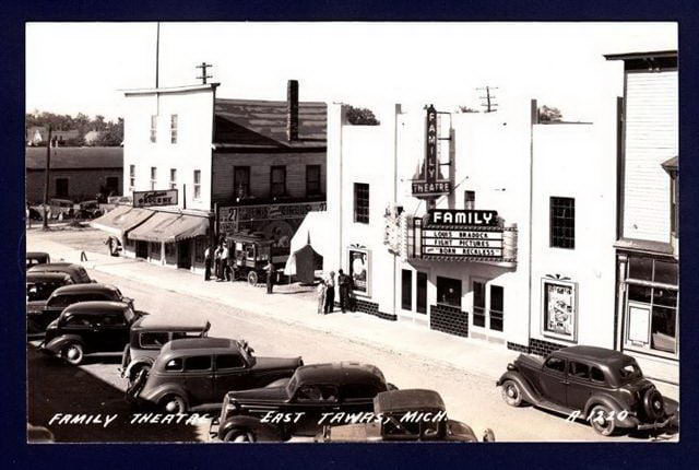 Family Theatre - Old Photo (newer photo)